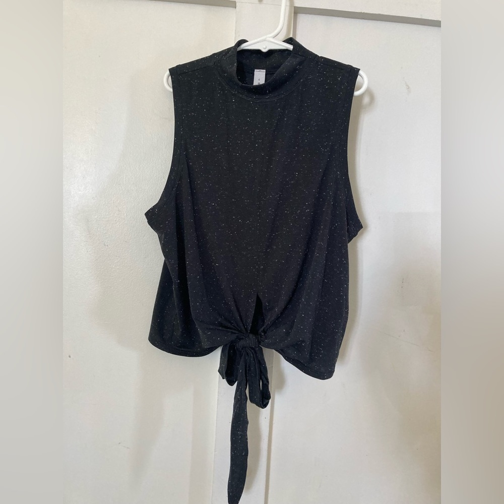 LULULEMON gray charcoal speckled mock neck tank top athletic workout top knot